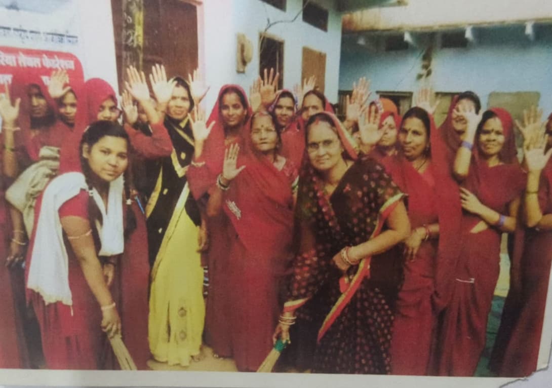 Swachhta Abhiyan in Guna Villages